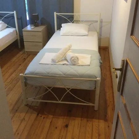 Harmony House Corfu Κυνοπιάστες